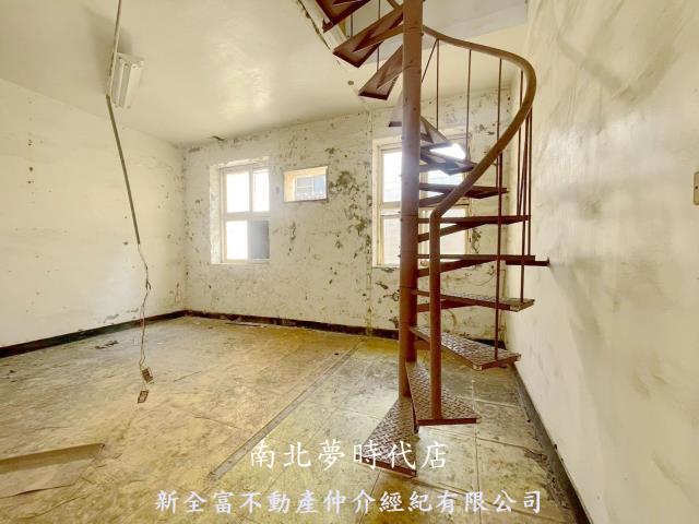 台南南區透天-5