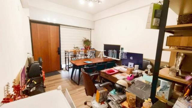 台南東區店面-1