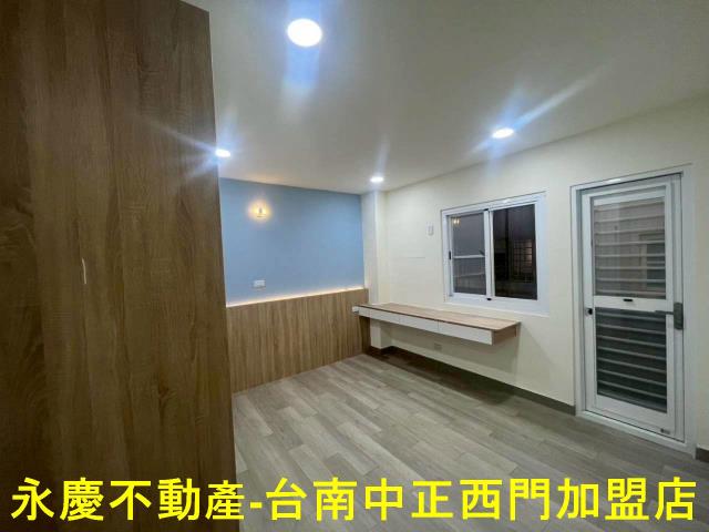 台南中西區公寓-1