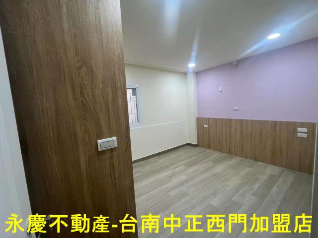 台南中西區公寓-3