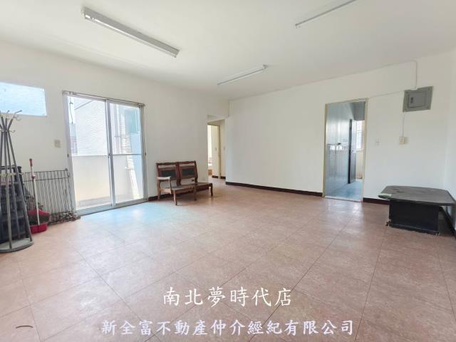 台南南區公寓-1