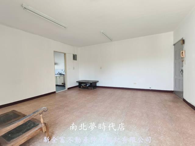 台南南區公寓-2
