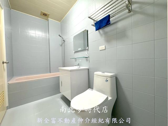 台南安平透天-10