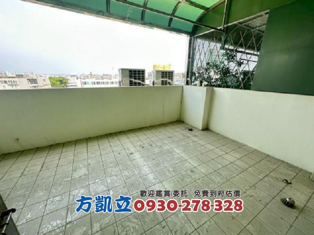 東區透天-12