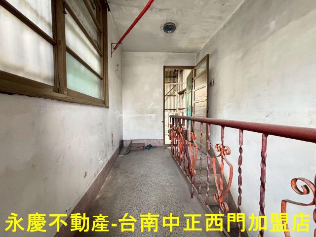 東區透天-11