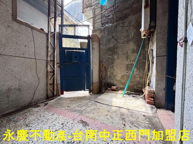 東區透天-6