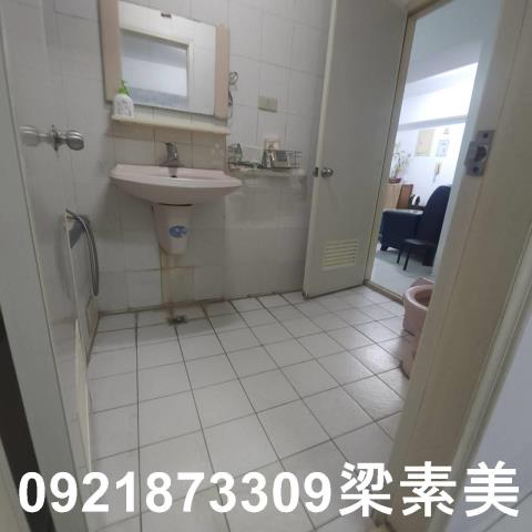 東區大樓-5