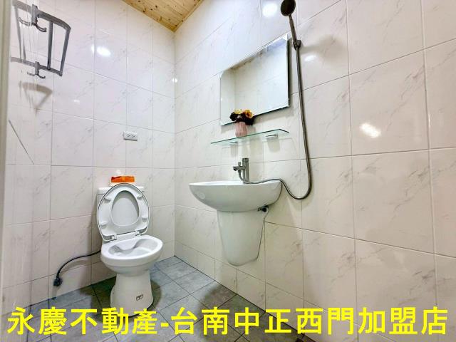台南中西區公寓-6