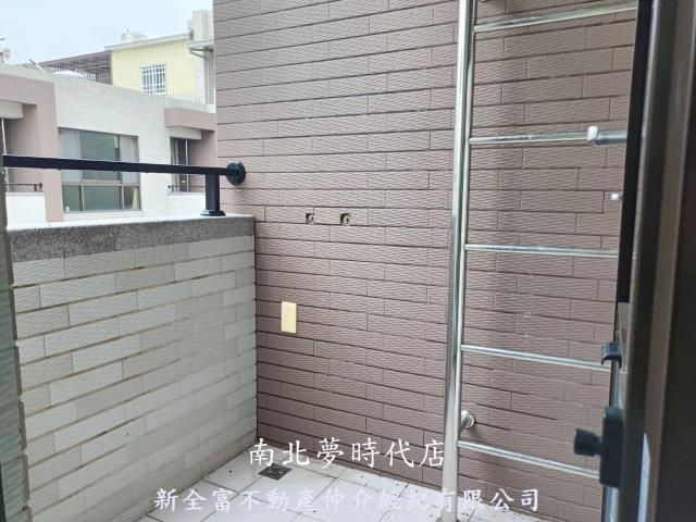 台南西港透天-12