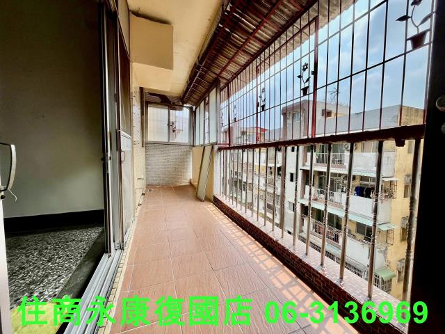 台南新營公寓-11