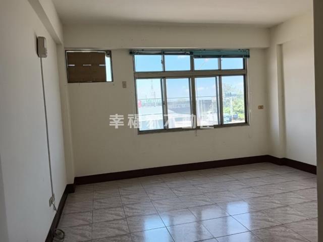 台南七股店面-5