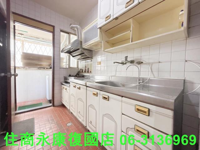 東區公寓-11