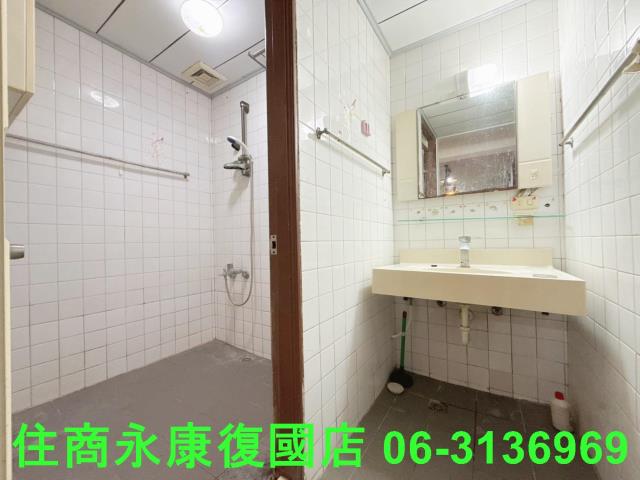 東區公寓-8