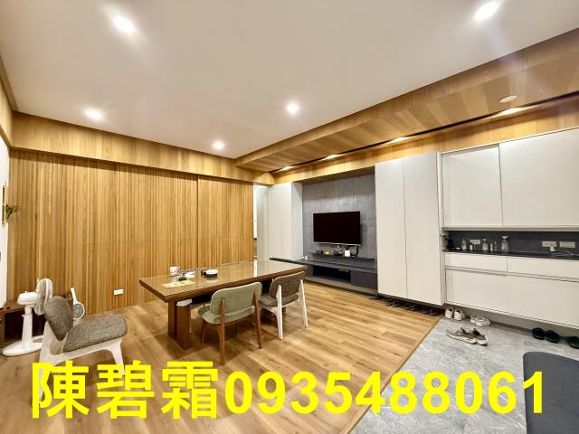 台南東區透天-0
