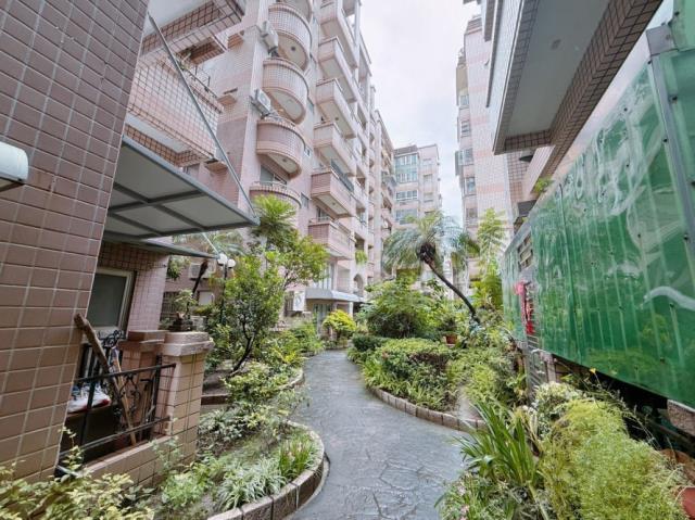 東區華廈-1