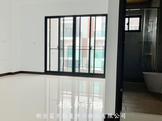 台南關廟透天-5