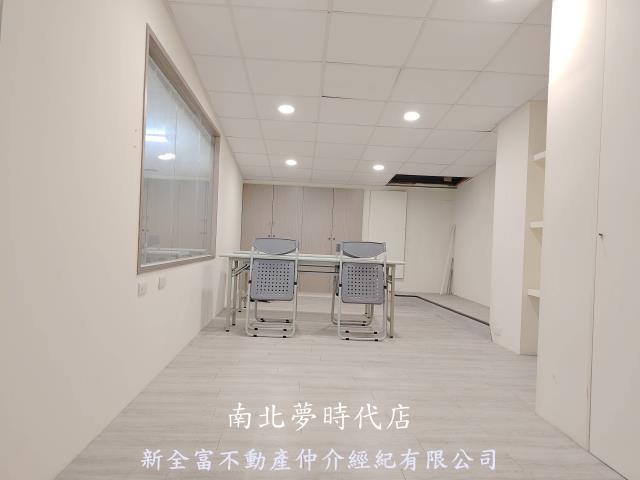 中西區透天-8
