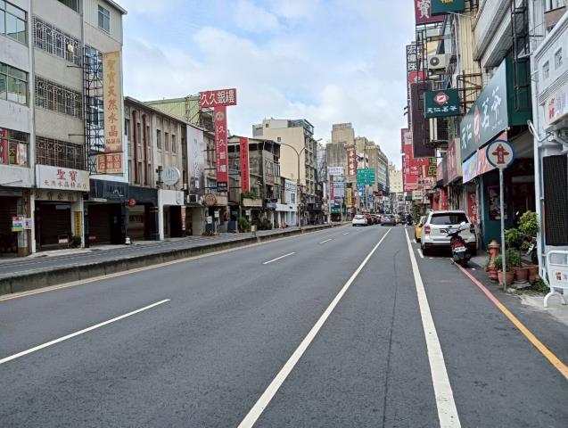 台南中西區透天-8