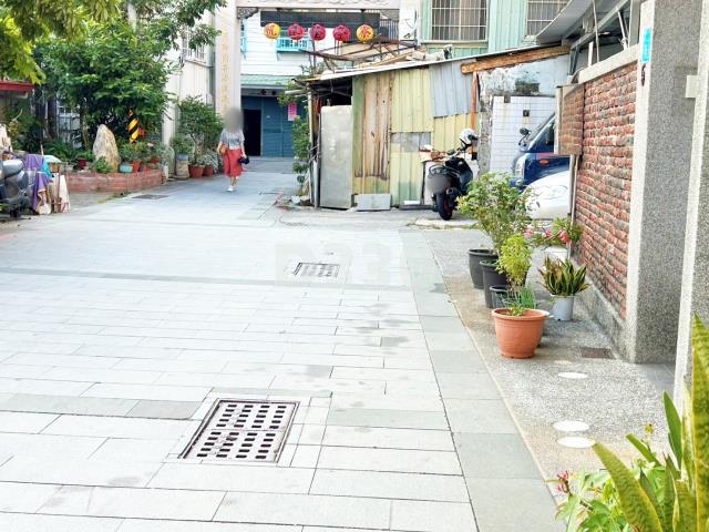 台南中西區透天-12