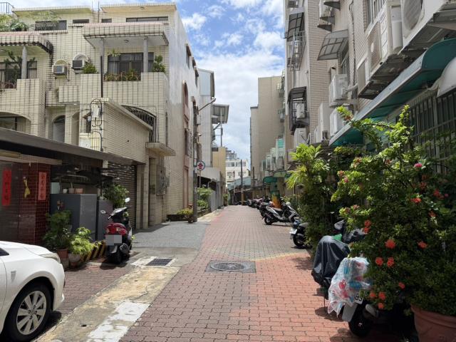 台南東區透天-13