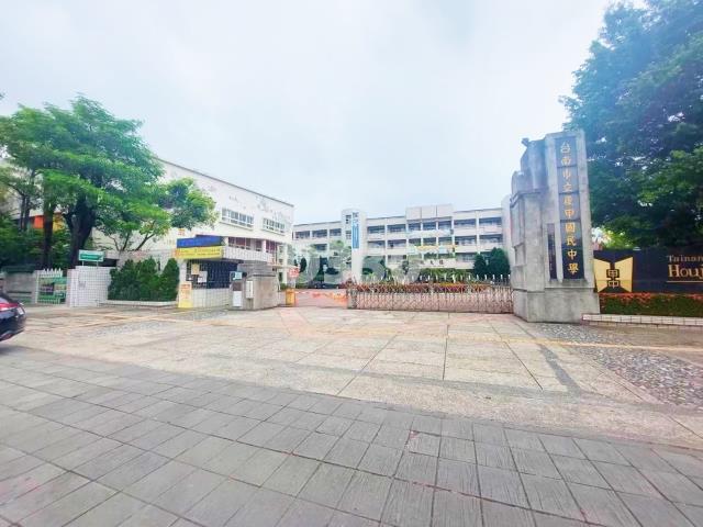東區透天-10