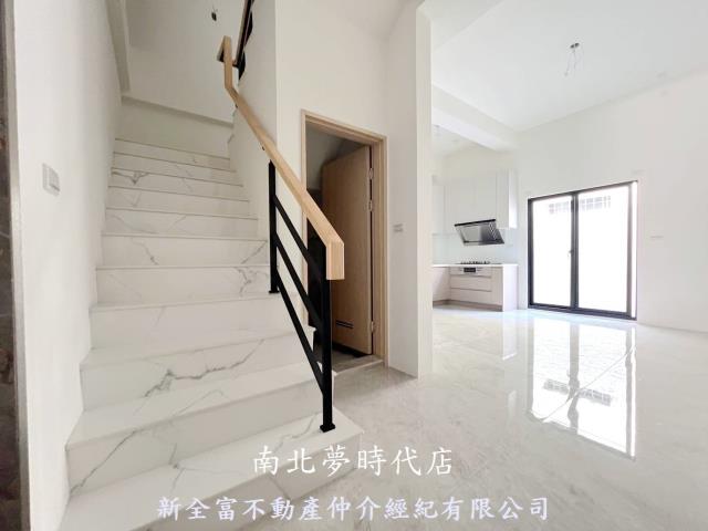 台南關廟透天-2