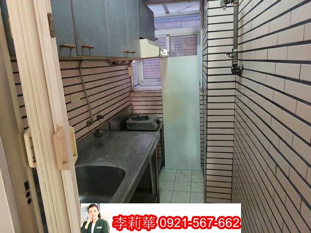 東區店面-7