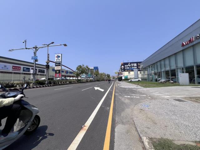 台南仁德店面-4