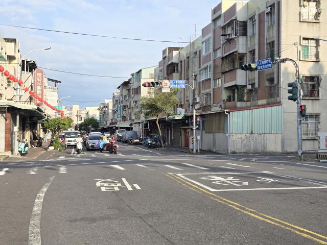 台南南區公寓-13